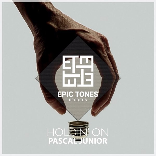 Pascal Junior - Holdin' On (Original Mix)